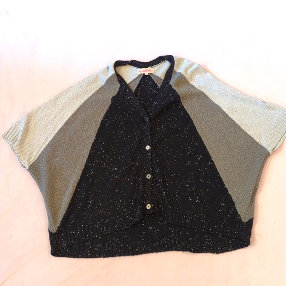 Spring & Clifton Multi Knit Oversized Drapey Sweater - Picture 2 of 13